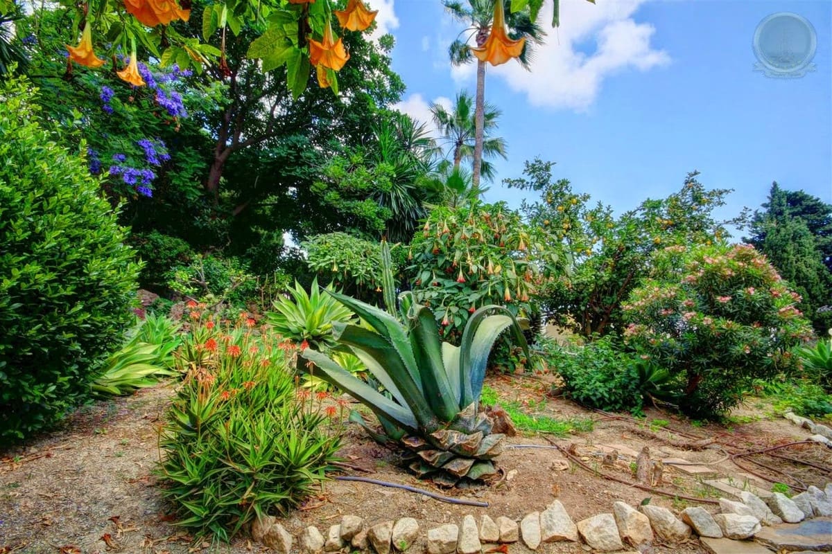 10 sypialnia Willa na sprzedaż w Benalmadena z basenem - 3 000 000 € (Ref: 9640521)