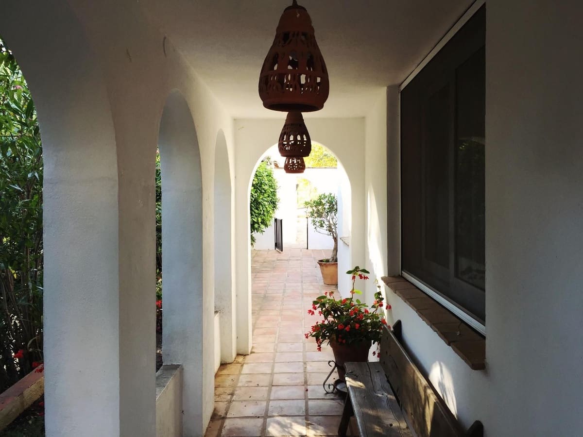 7 soveværelse Villa til leje i Benalmadena med swimmingpool - € 6.900 (Ref: 9640522)