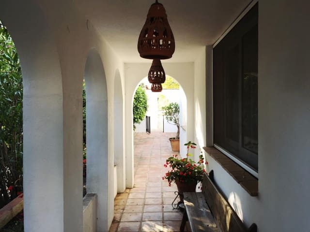 7 soveværelse Villa til leje i Benalmádena pueblo, Benalmádena med swimmingpool - € 6.900 (Ref: 9640522)