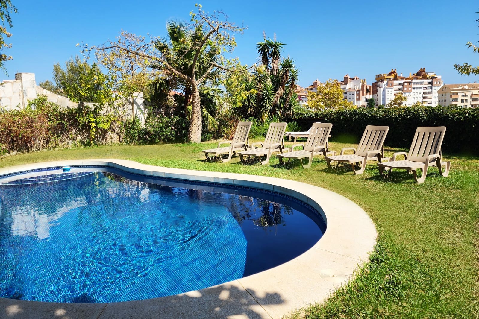 6 slaapkamer Huis te koop in Benalmadena Costa met zwembad garage - € 1.790.000 (Ref: 9697884)