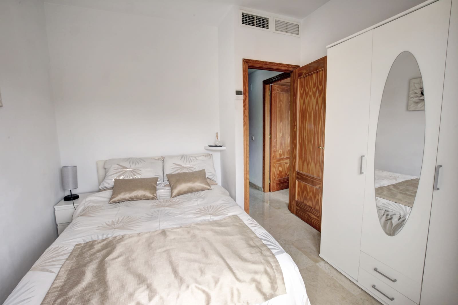 6 bedroom Semi-detached Villa for sale in Benalmadena with pool garage - € 799,000 (Ref: 9699110)