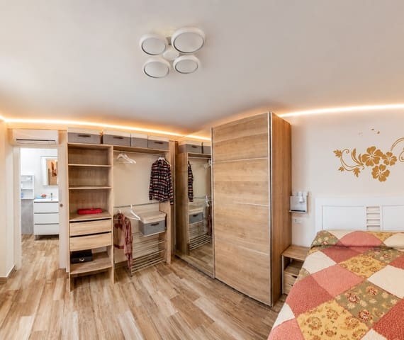 1 makuuhuone Huoneisto myytävänä paikassa Torremolinos - 275 000 € (Ref: 9872103)
