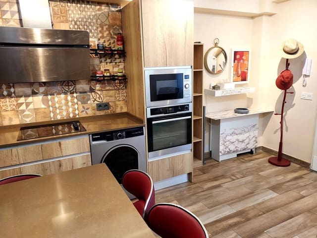 1 makuuhuone Huoneisto myytävänä paikassa Torremolinos - 275 000 € (Ref: 9872103)