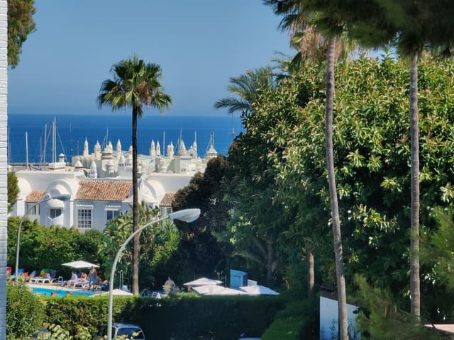2 makuuhuone Huoneisto vuokrattavana paikassa Puerto Marina, Benalmádena mukana 
autotalli - 1 000 € (Ref: 9891128)