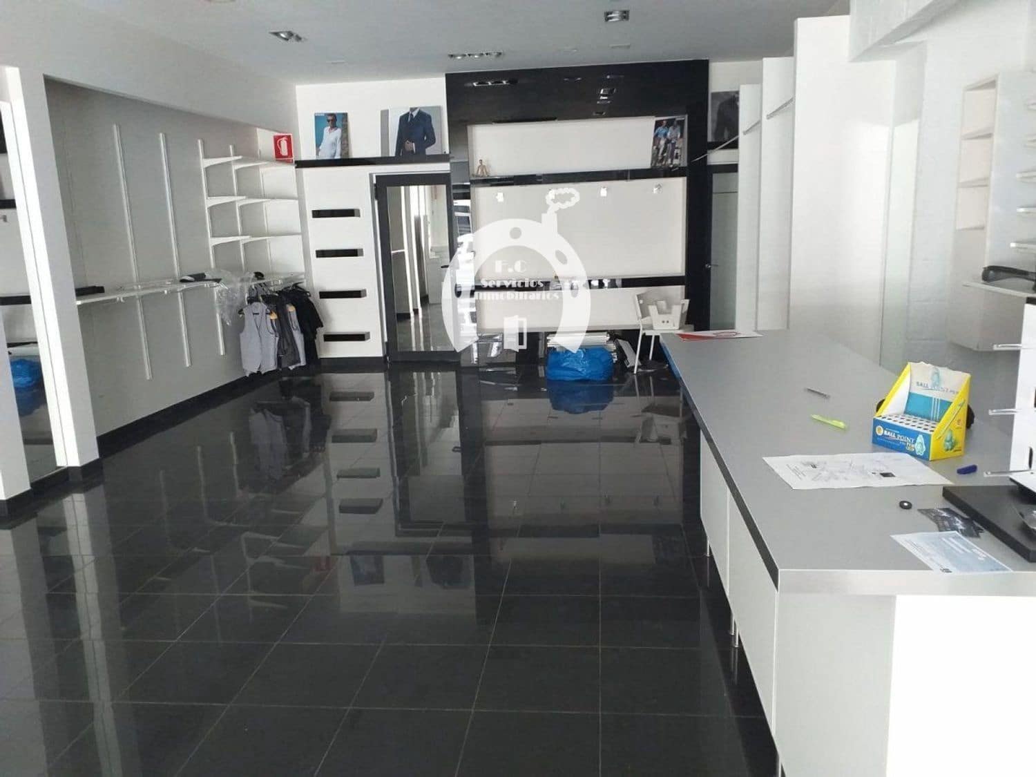 Commercial for rent in Elche / Elx - € 13,000 (Ref: 10007818)