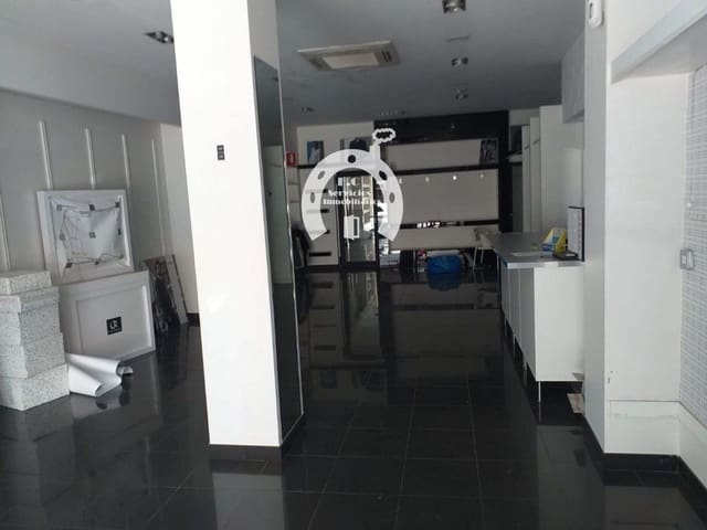Comercial para arrendar em Centro, Elche / Elx - 13 000 € (Ref: 10007818)