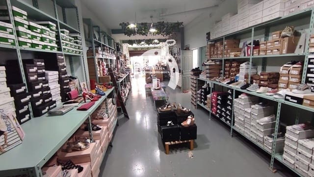 Local Commercial à vendre à Carrús Oest - El Toscar, Elche / Elx - 80 000 € (Ref: 10007819)