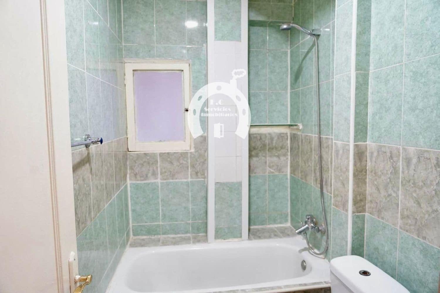 Commercial for sale in Las Bayas - € 125,000 (Ref: 10007830)