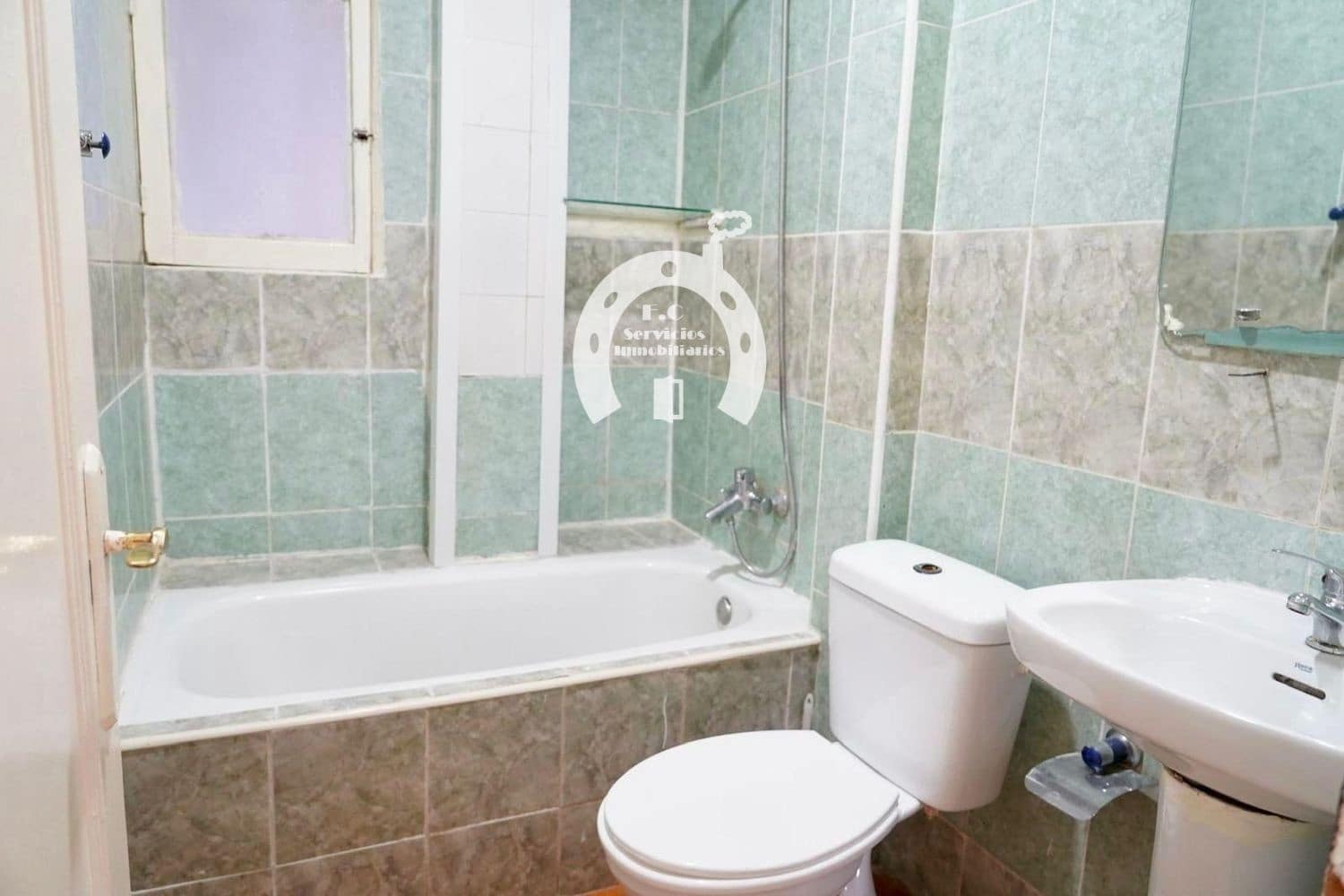 Commercial for sale in Las Bayas - € 125,000 (Ref: 10007830)