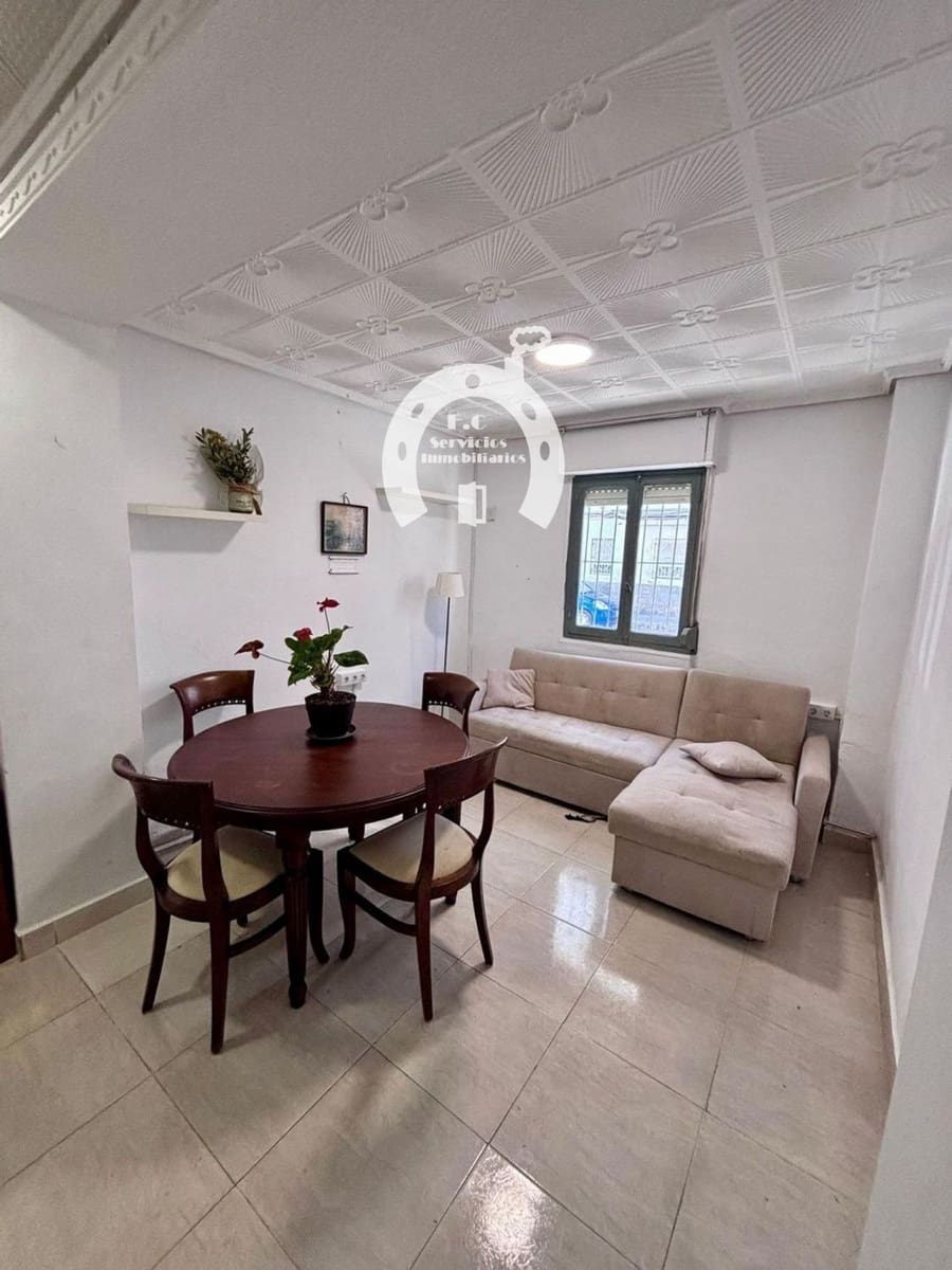 Commercial for sale in Las Bayas - € 125,000 (Ref: 10007830)