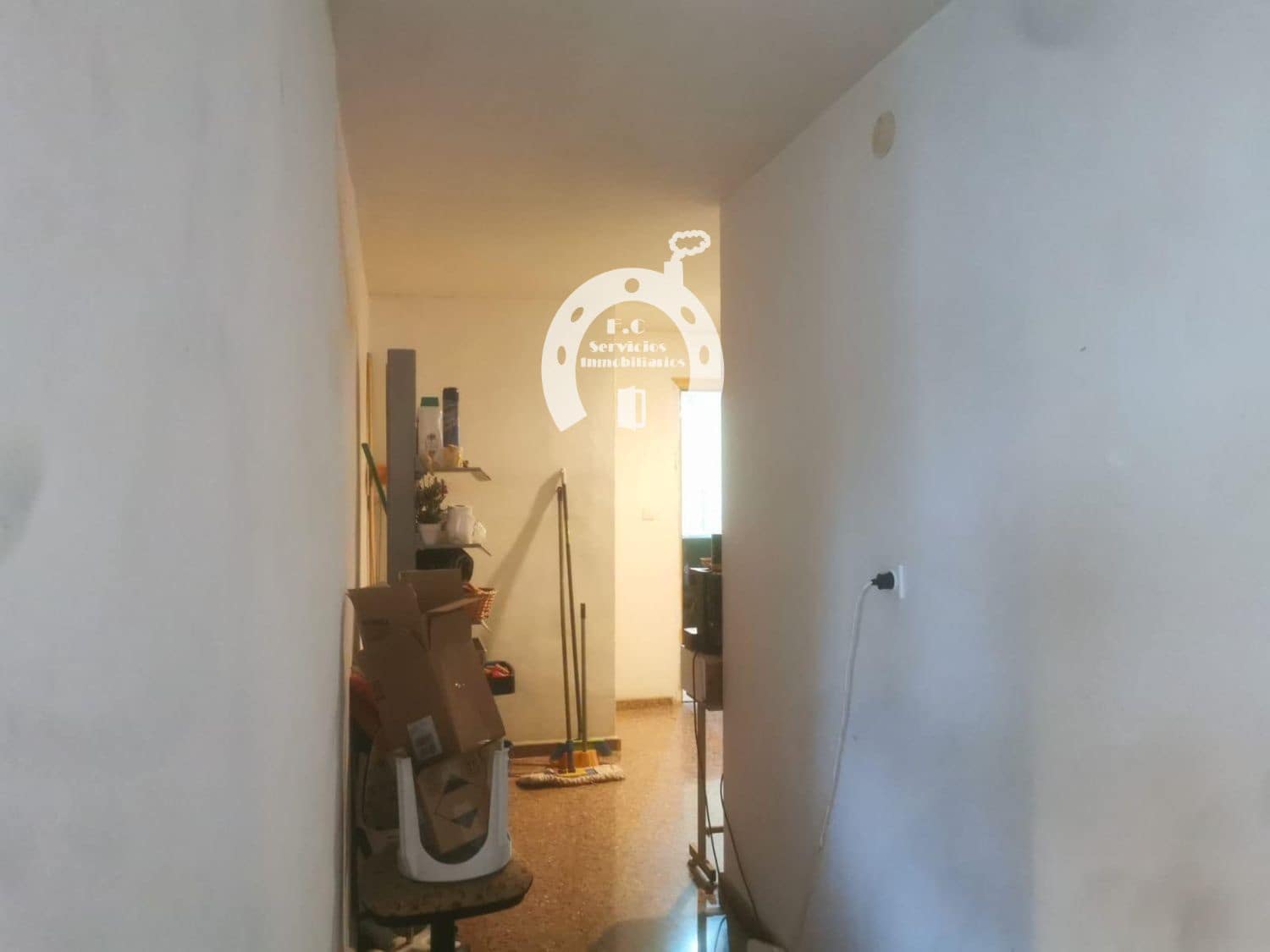 Commercial for sale in Las Bayas - € 125,000 (Ref: 10007830)