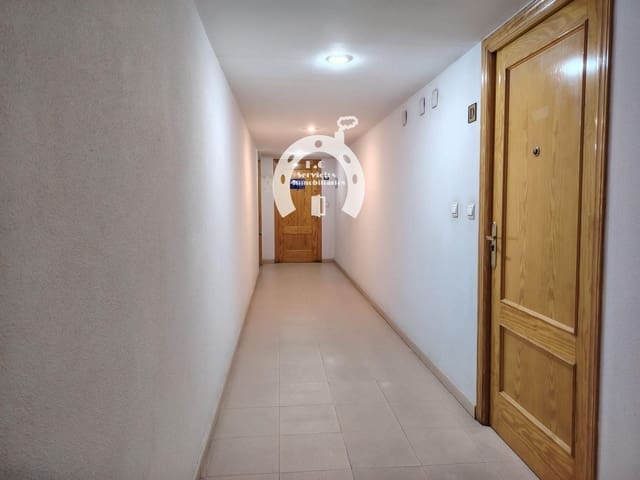 Local Commercial à vendre à Carrús Oest - El Toscar, Elche / Elx - 122 000 € (Ref: 10007832)