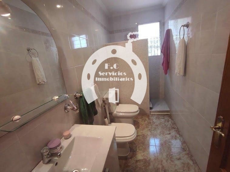 3 quarto Moradia para venda em Elche / Elx - 320 000 € (Ref: 10007833)