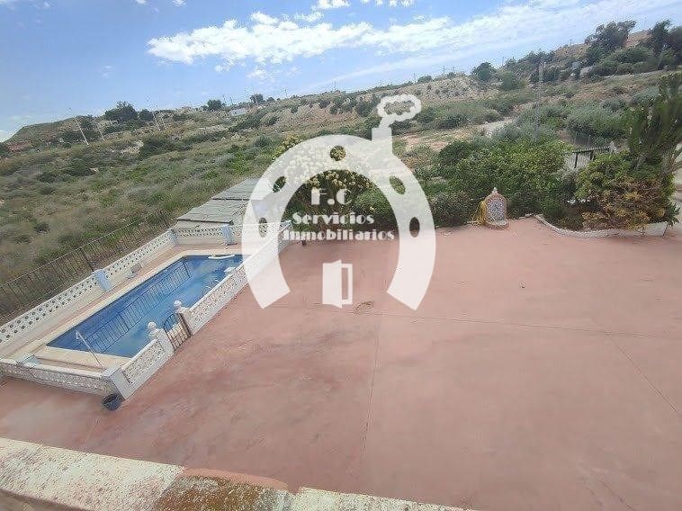 3 quarto Moradia para venda em Elche / Elx - 320 000 € (Ref: 10007833)