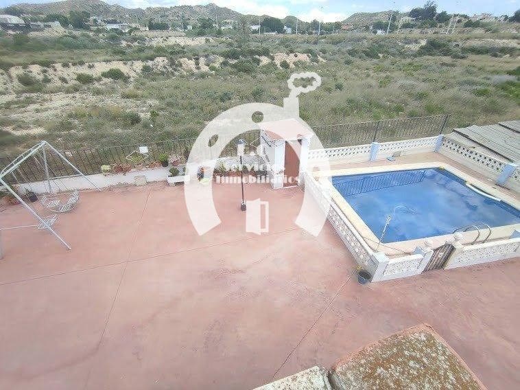 3 quarto Moradia para venda em Elche / Elx - 320 000 € (Ref: 10007833)
