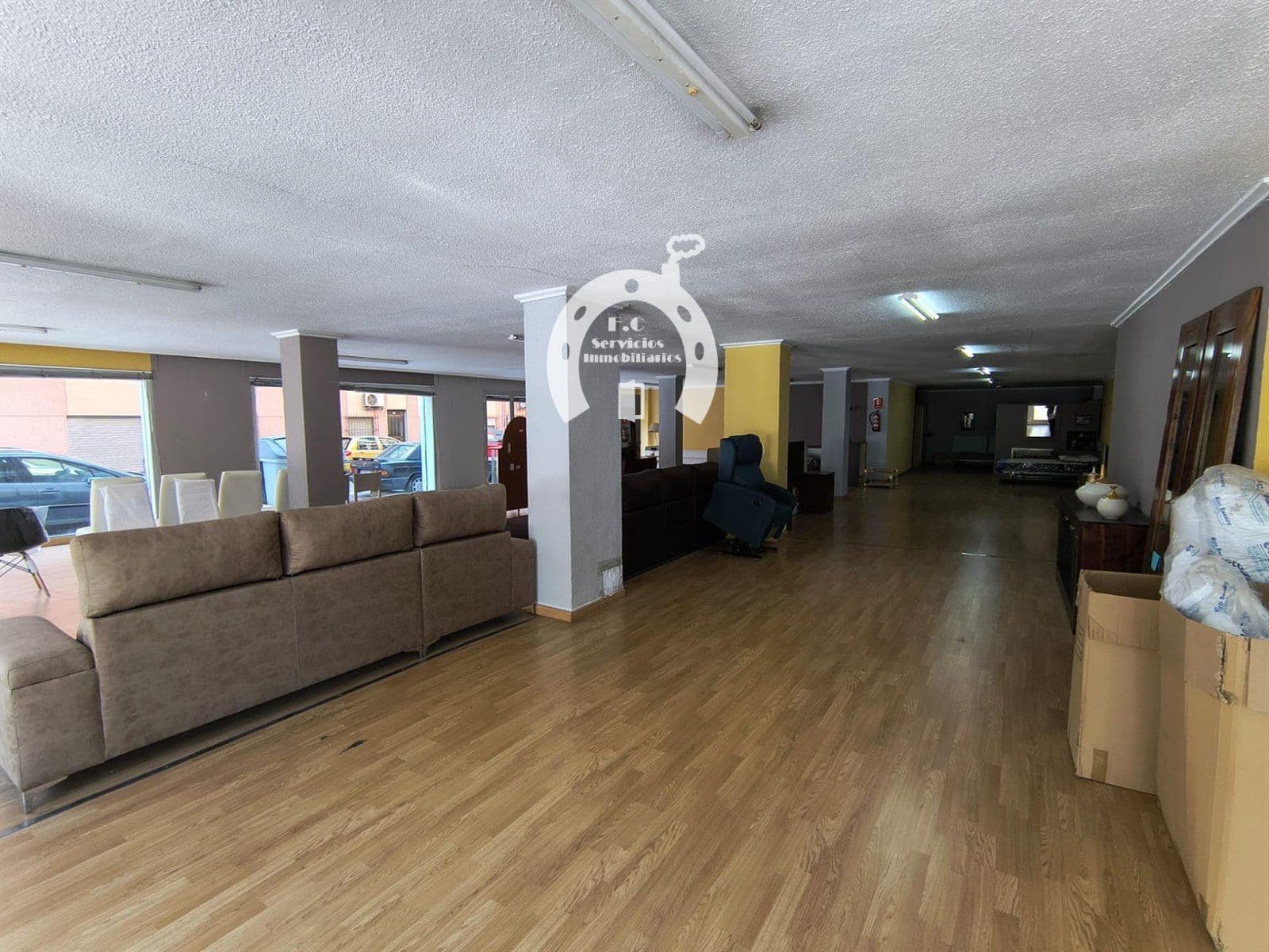 Komercyjne na sprzedaż w Elche / Elx - 550 000 € (Ref: 10007837)