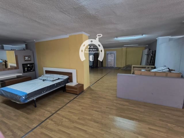 Local Commercial à vendre à Peña de las Águilas, Elche / Elx - 550 000 € (Ref: 10007837)