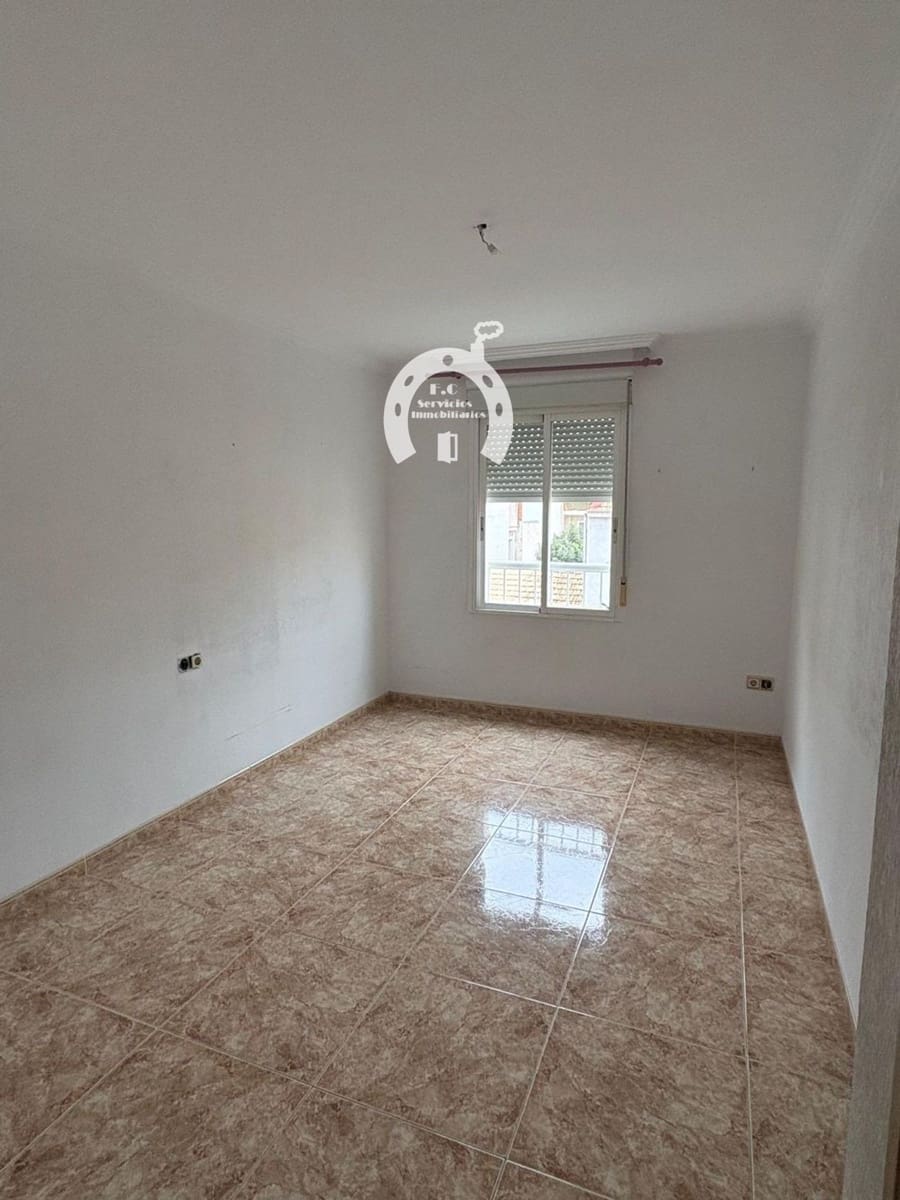 3 sypialnia Mieszkanie na sprzedaż w Elche / Elx - 140 000 € (Ref: 10007840)
