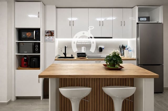 2 soveværelse Lejlighed til salg i La Marina, Elche / Elx - € 149.000 (Ref: 10007846)
