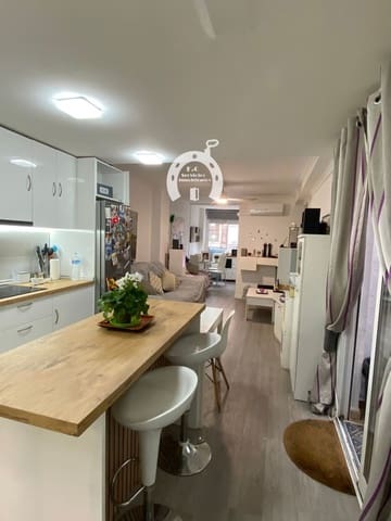 2 soveværelse Lejlighed til salg i La Marina, Elche / Elx - € 149.000 (Ref: 10007846)