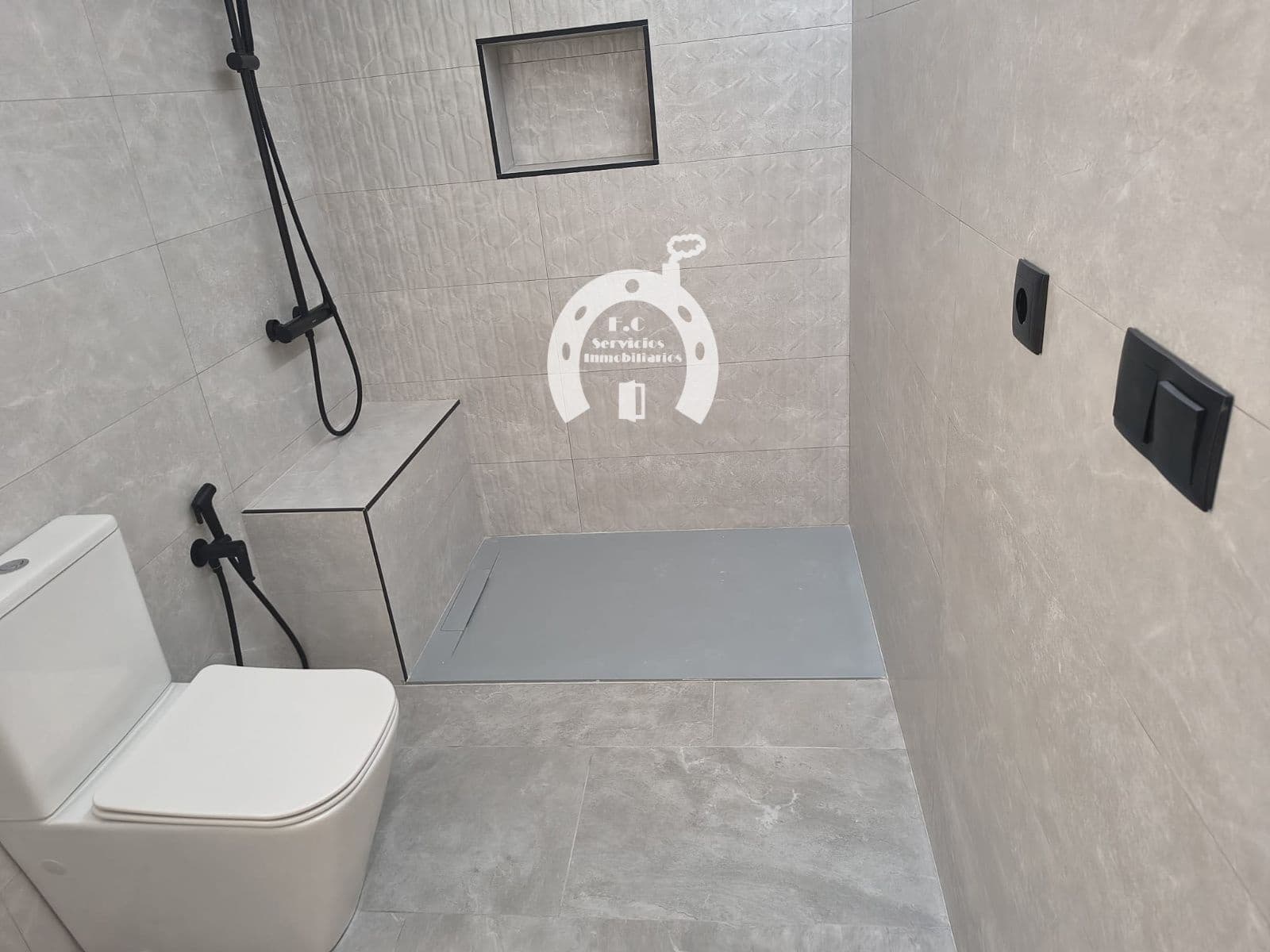 2 bedroom Villa for sale in Elche / Elx - € 155,000 (Ref: 10007847)