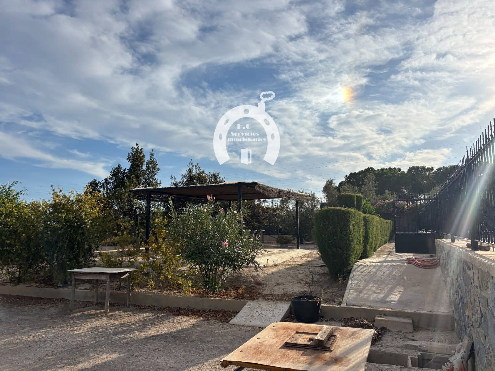 Commercial for sale in Elche / Elx - € 130,000 (Ref: 10007852)