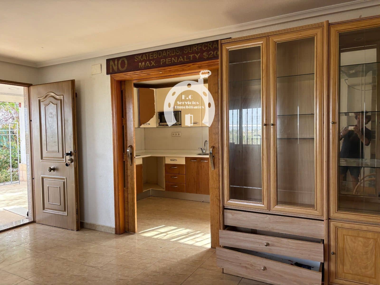 3 bedroom Villa for sale in Elche / Elx - € 199,000 (Ref: 10007853)