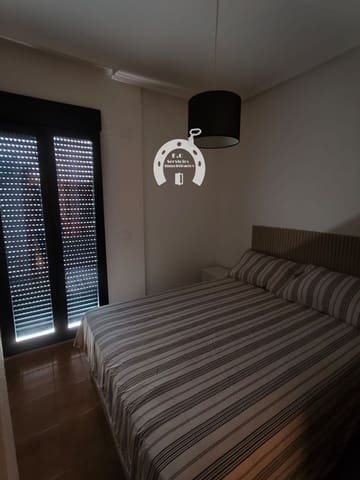Villa/Maison de 2 chambres à louer à Santa Pola - 750 € (Ref: 10127388)