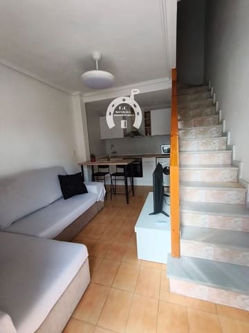 Villa/Maison de 2 chambres à louer à Santa Pola - 750 € (Ref: 10127388)