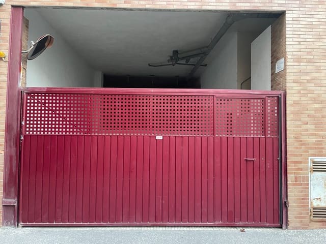 Garage for sale in Cartagena - € 24,900 (Ref: 8688138)