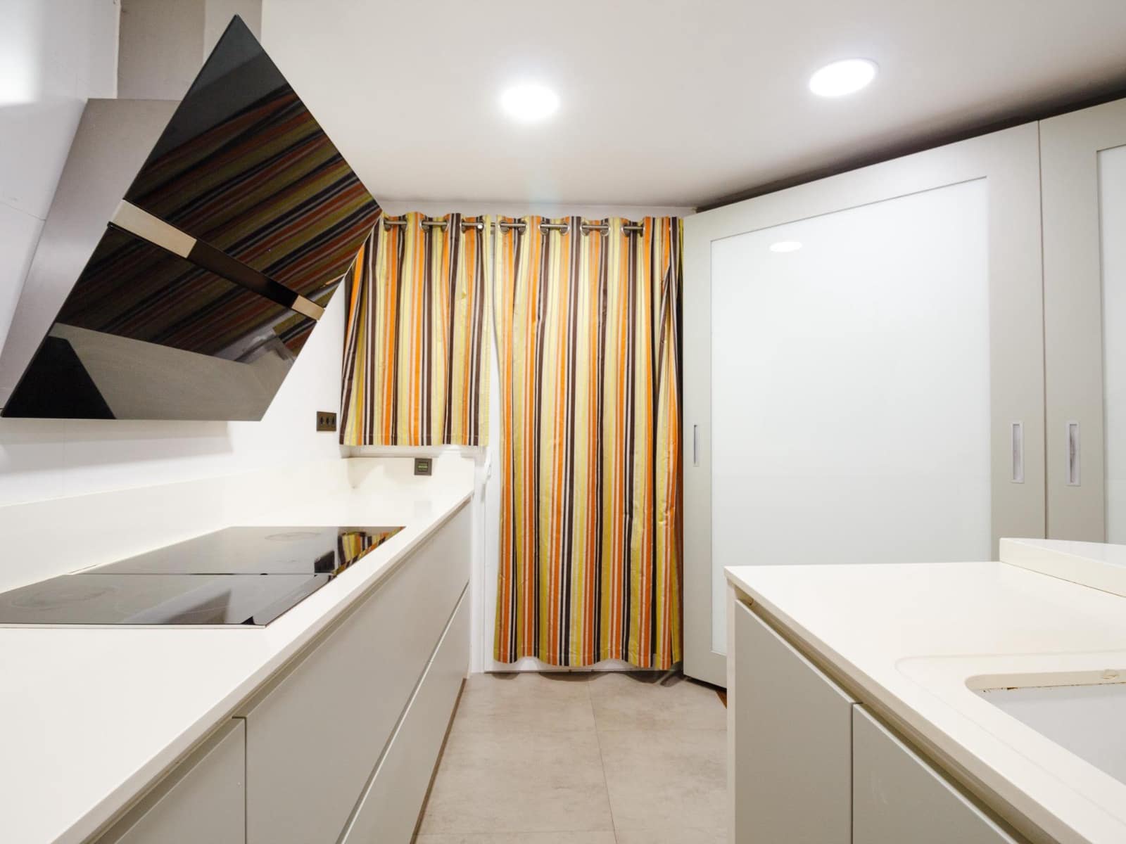 2 soveværelse Lejlighed til salg i Cartagena med garage - € 395.000 (Ref: 8688146)