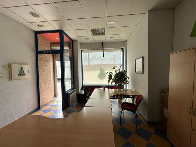 Local Commercial à louer à Carthagène - 650 € (Ref: 8688149)