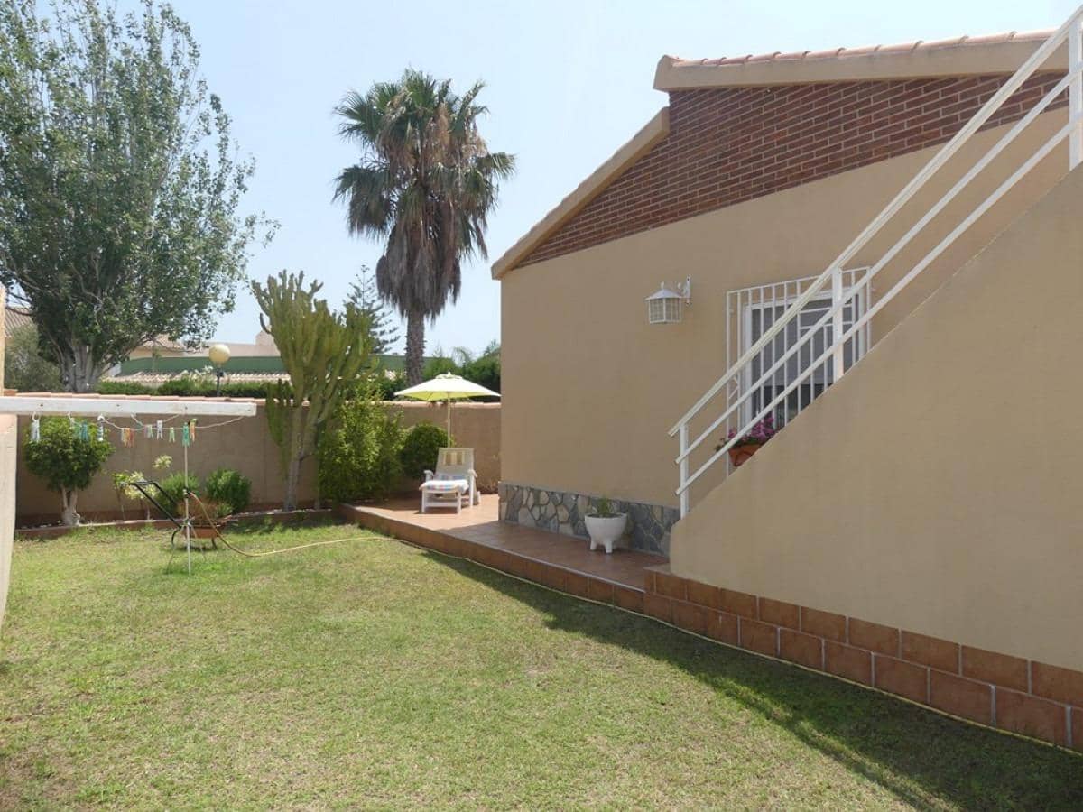 4 soveværelse Villa til salg i Los Urrutias - € 340.000 (Ref: 8688150)