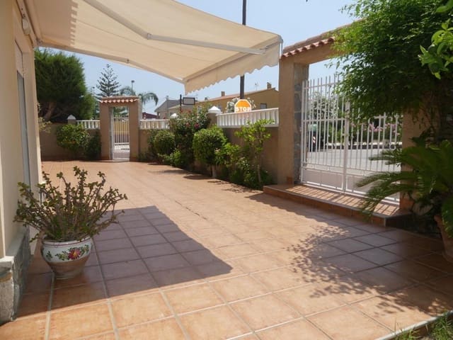 4 soveværelse Villa til salg i Los Urrutias, Cartagena - € 340.000 (Ref: 8688150)