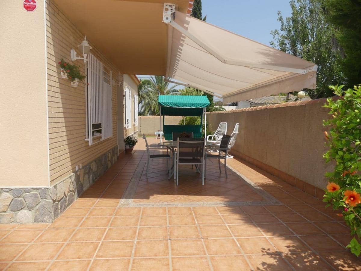 4 soveværelse Villa til salg i Los Urrutias - € 340.000 (Ref: 8688150)