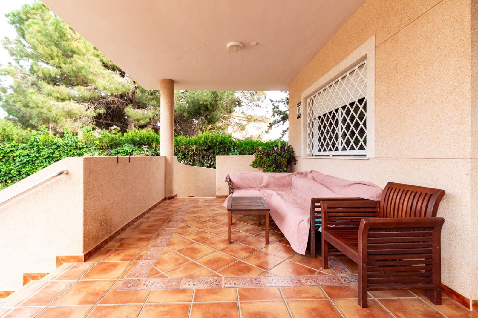 4 bedroom Villa for sale in Cartagena - € 365,000 (Ref: 8688153)