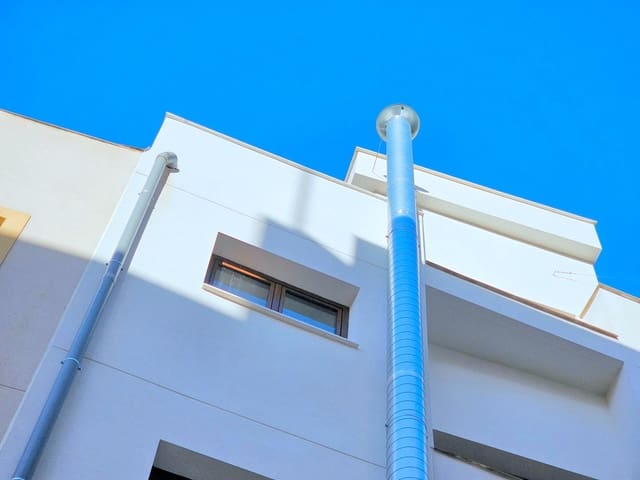 Local Commercial à louer à Carthagène - 990 € (Ref: 8688172)