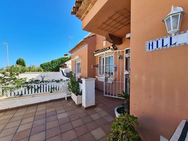 3 sovrum Radhus till salu i El Carmoli, Cartagena med pool - 220 000 € (Ref: 8688182)