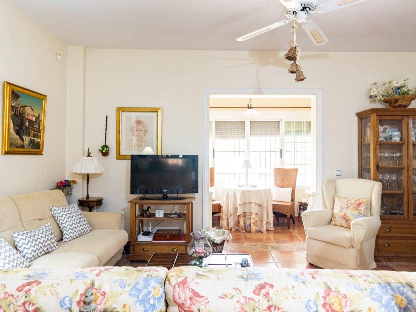 4 soveværelse Finca/Landehus til salg i Alhama de Murcia med swimmingpool - € 530.000 (Ref: 8722123)