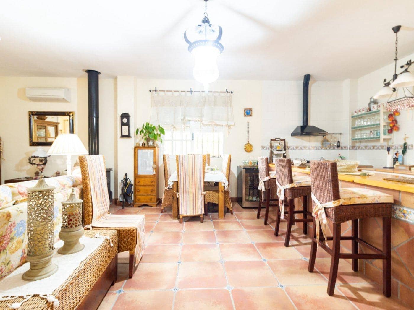 4 soveværelse Finca/Landehus til salg i Alhama de Murcia med swimmingpool - € 530.000 (Ref: 8722123)