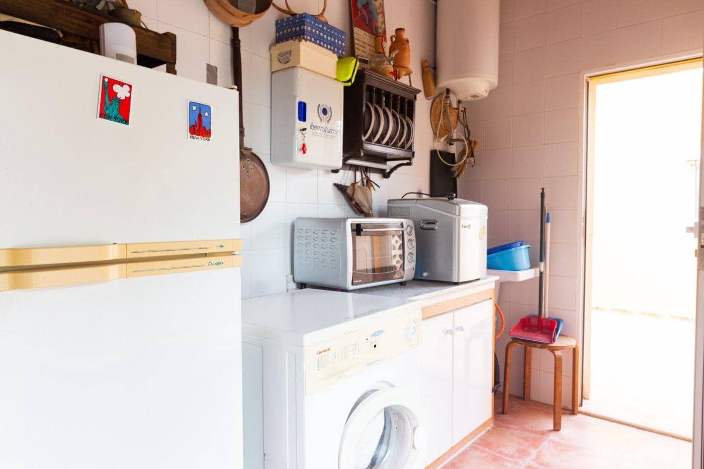 4 soveværelse Finca/Landehus til salg i Alhama de Murcia med swimmingpool - € 530.000 (Ref: 8722123)