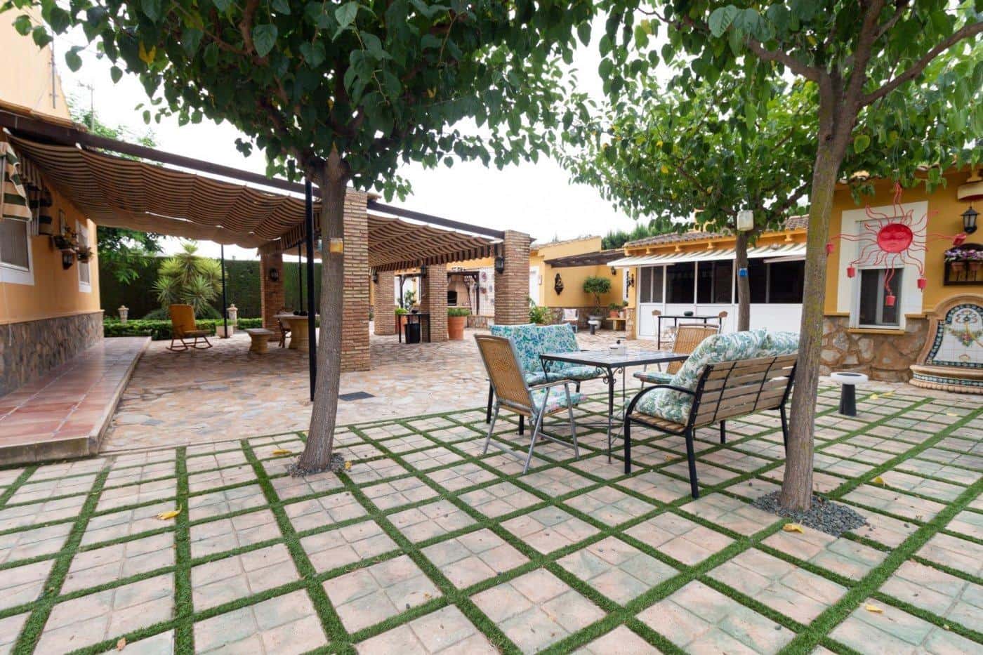 4 soveværelse Finca/Landehus til salg i Alhama de Murcia med swimmingpool - € 530.000 (Ref: 8722123)