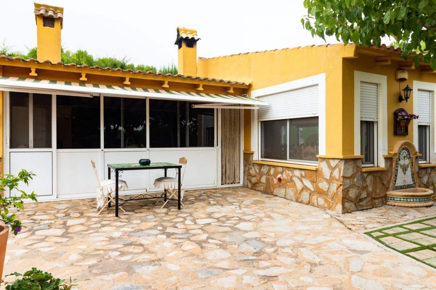 4 soveværelse Finca/Landehus til salg i Alhama de Murcia med swimmingpool - € 530.000 (Ref: 8722123)