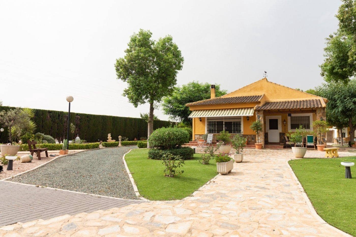 4 soveværelse Finca/Landehus til salg i Alhama de Murcia med swimmingpool - € 530.000 (Ref: 8722123)