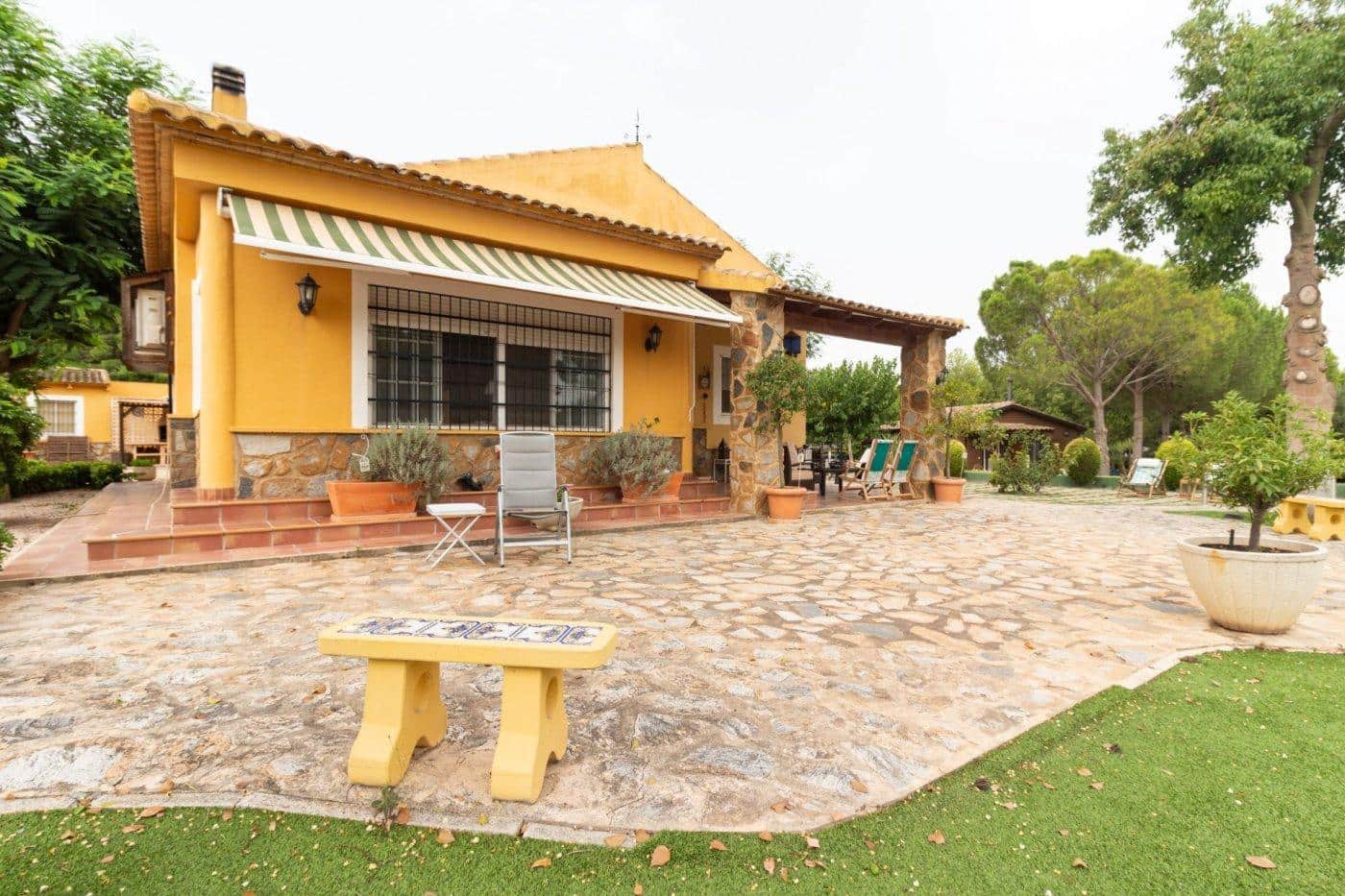 4 soveværelse Finca/Landehus til salg i Alhama de Murcia med swimmingpool - € 530.000 (Ref: 8722123)