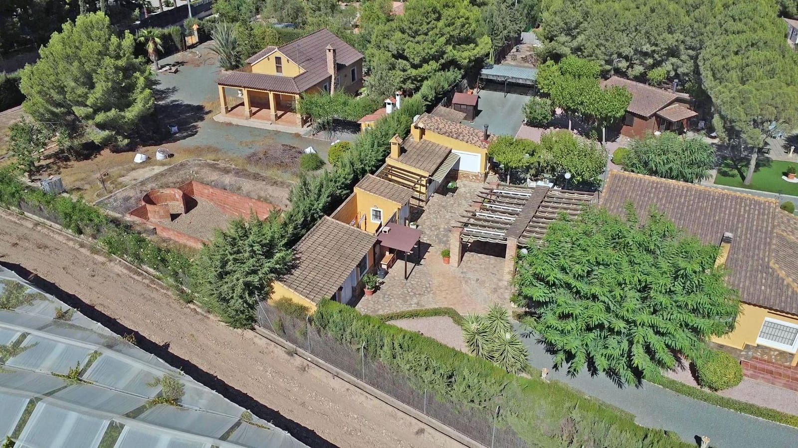 4 soveværelse Finca/Landehus til salg i Alhama de Murcia med swimmingpool - € 530.000 (Ref: 8722123)