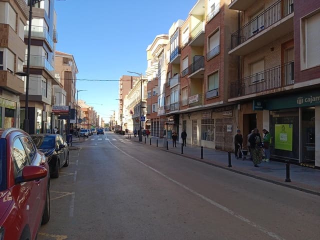 Erhverv til salg i La Unión - € 105.000 (Ref: 8778780)