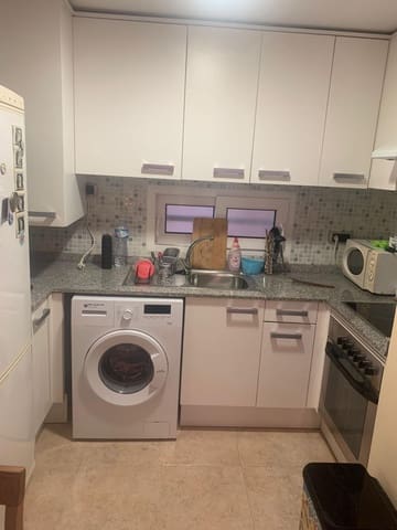 1 makuuhuone Huoneisto vuokrattavana paikassa La Manga del Mar Menor mukana uima-altaan - 1 400 € (Ref: 8838834)