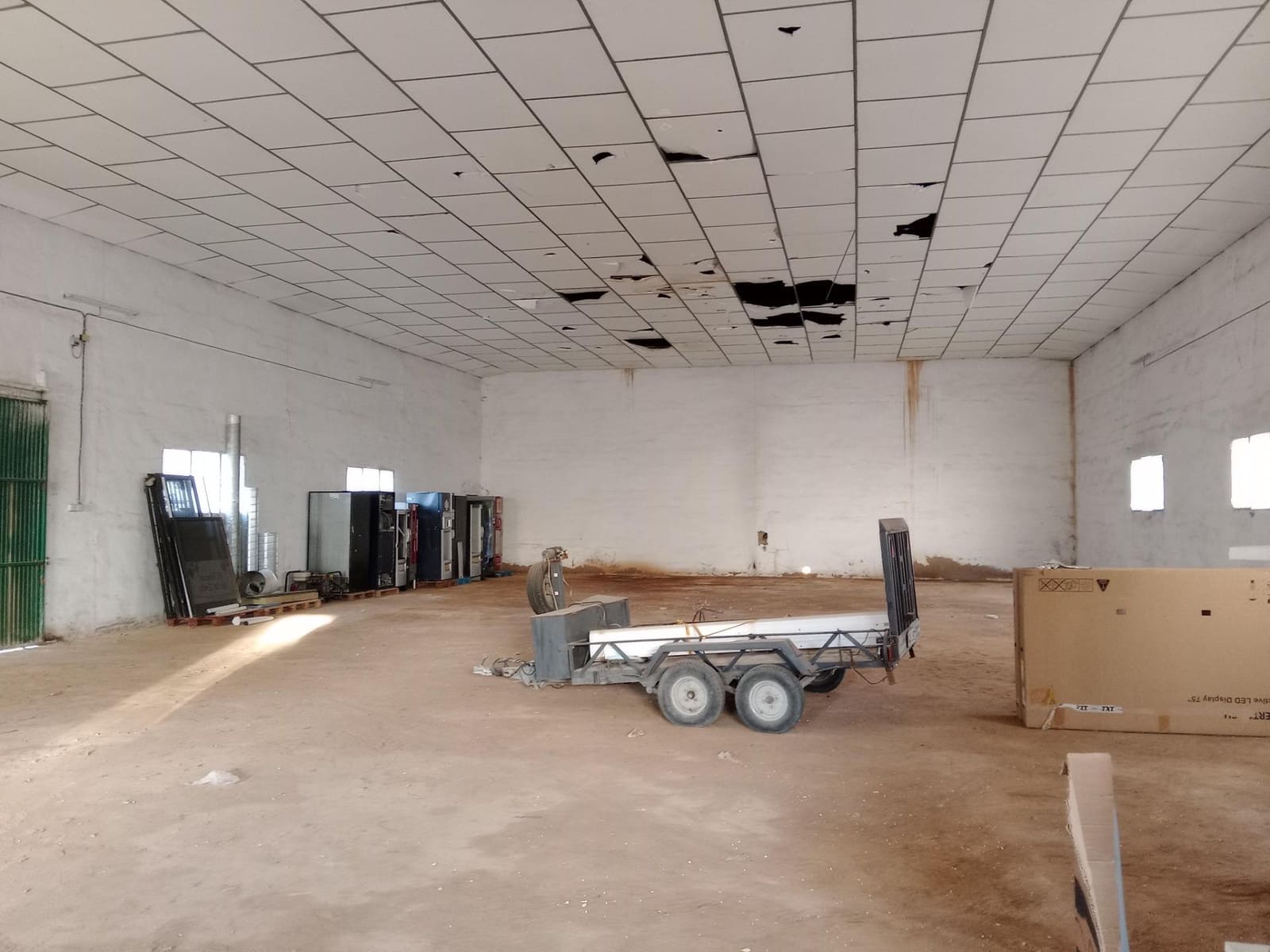 Business for rent in Fuente Alamo de Murcia - € 780 (Ref: 8838835)