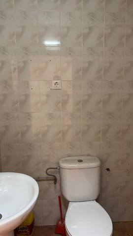 Local Commercial de 2 chambres à louer à Carthagène - 400 € (Ref: 8867169)